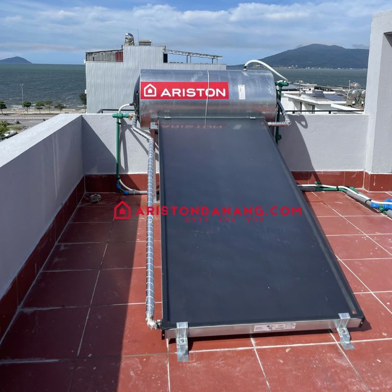 Máy Tấm Phẳng KAIROS 200L – Cho Gia Đình 4-5 Người Máy tấm phẳng Ariston KAIROS 200L